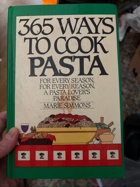 365 Ways to Cook Pasta by Marie Simmons